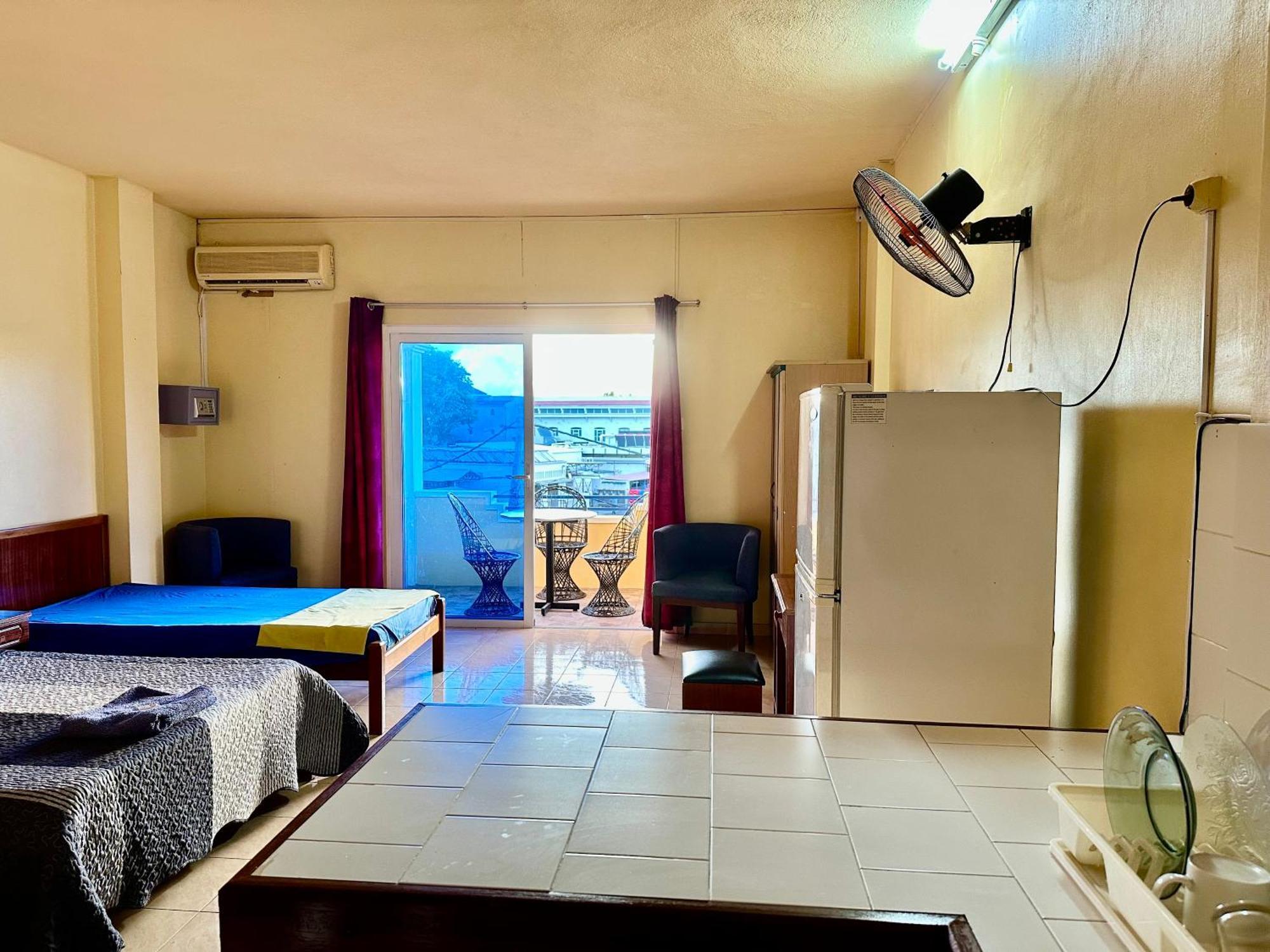 Latanier Beach Hotel กรองด์เบย์ ภายนอก รูปภาพ